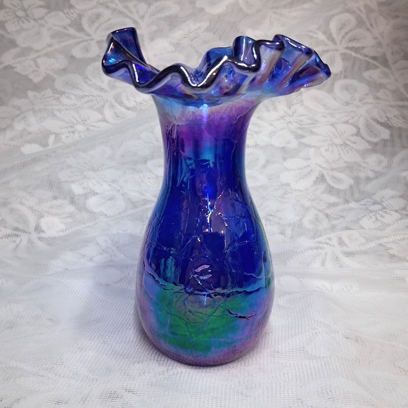 Vintage Gibson Glass Vase Iridescent Blue Ruffle Top Carnival Crackle Finish 6.5 - Picture 7 of 17